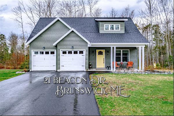 21 Beacon Drive, Brunswick ME 04011