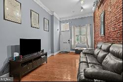 340 N Front Street Unit A, Philadelphia PA 19106