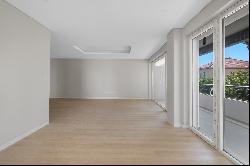 Flat, 3 bedrooms, for Sale