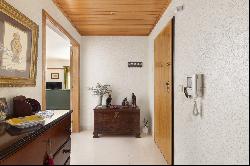 Flat, 3 bedrooms, for Sale