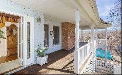 4 Irene Lane, Sag Harbor, NY 11963