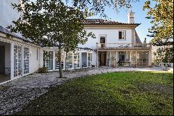 Manor House, 5 bedrooms, for Sale