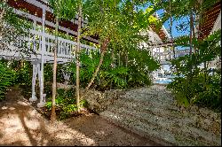 655 N Mashta Dr, Key Biscayne, FL