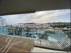 Apartment with sea views in Marina Botafoch