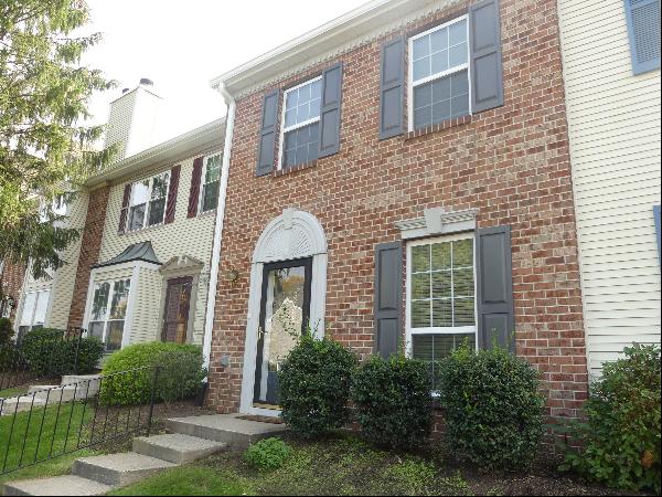 Vanderhaven Farms Spacious Multi Floor Townhome