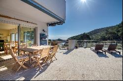 Charming duplex with sea views in Sa Tuna, Begur