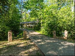 PRIVATE & SECLUDED HOME ON 3 ACRES FOR SALE IN PALESTINE TX
