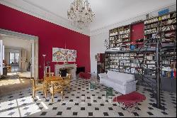 Paris 4th District - An ideal pied a terre