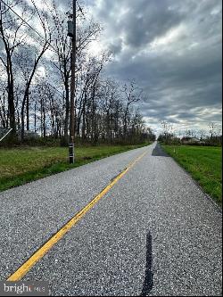 219 Flickinger Road, Gettysburg PA 17325