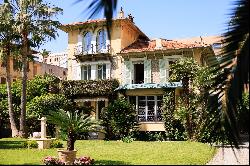 Exclusive : Les Baumettes, Nice: stunning historical mansion with large garden