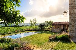 A prestigious wine estate with villa, pool and church