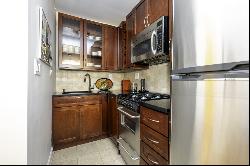 55 W 83rd Street Unit 2A, New York City NY 10024