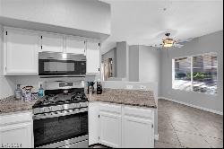 6480 Annie Oakley Drive #713, Las Vegas NV 89120