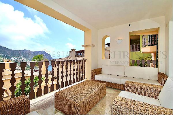 Gran Folies apartment in Port Andratx with partial sea view and large private garden