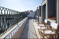 Exclusive 289m2 apartment with excellent river views in Lapa