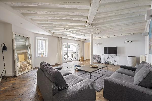 Paris 2nd District – A delightful 2/3 bed apartment
