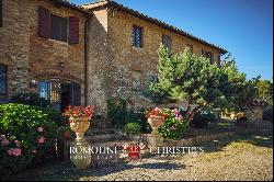 Chianti - ORGANIC WINE ESTATE WITH AGRITURISMO AND RIDING FACILITIES FOR SALE IN SIENA