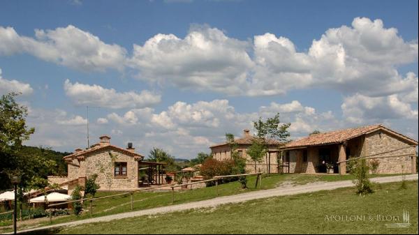 Country house with Pool and land, Città della Pieve, Perugia - Umbria