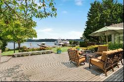 8428 N Mercer Way, Mercer Island WA 98040