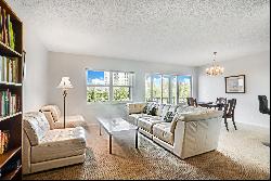 300 Diplomat Pkwy, #608, Hallandale Beach, FL