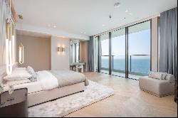 Luxury apartment on Palm Jumeirah