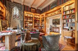 Elegant historic villa with swimming pool in the heart of Trieste