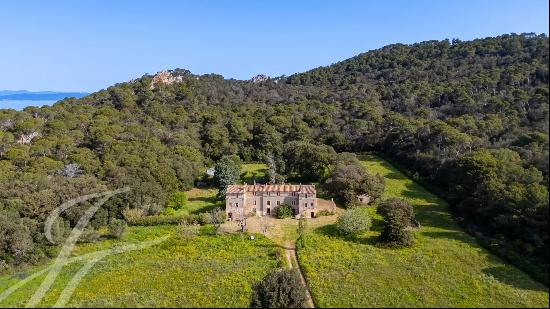 Luxury property in Porquerolles island