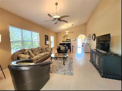 2280 Somerset Ridge Dr Unit 204, Lehigh Acres FL 33973