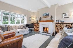 Tyrrells Wood, Leatherhead, Surrey, KT22 8QW