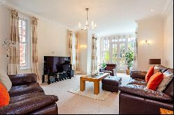 West Overcliff Drive, Bournemouth, BH4 8AA