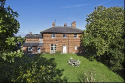 Clavering Hall Farm, Clavering, Saffron Walden, Essex, CB11 4PG