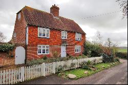 Reading Street, Tenterden, Kent, TN30 7HT