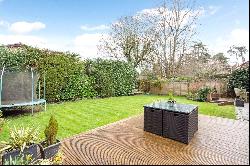 Holmes Close, Sunninghill, Ascot, Berkshire, SL5 9TJ