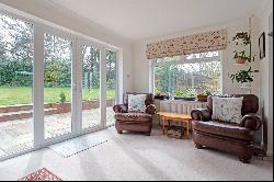 Giffards Meadow, Farnham, Surrey, GU9 8DA