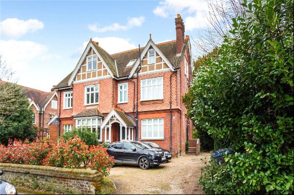 Somers Road, Reigate, Surrey, RH2 9DZ