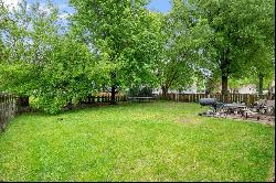 1913 Acorn Trail Drive, Florissant MO 63031