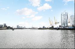 New Providence Wharf, 1 Fairmont Avenue, London, E14 9PA