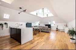 Spylaw Road, Merchiston, Edinburgh, EH10 5BN