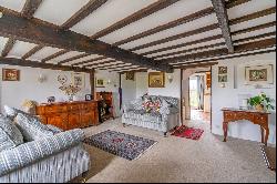 Jonathan Kiln Cottages, Well Road, Crondall, Farnham, GU10 5QA