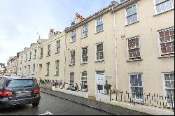 8 Herald Court, 18 Victoria Road, St Peter Port, GY1 1HU