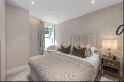 Lincoln Court, Old Avenue, Weybridge, Surrey, KT13 0PH