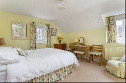 Rotherfield Greys, Henley-on-Thames, Oxfordshire, RG9 4PL