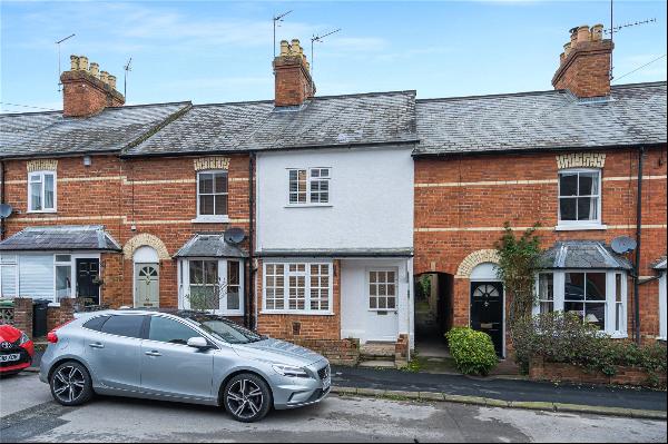 Park Road, Henley-on-Thames, Oxfordshire, RG9 1DB