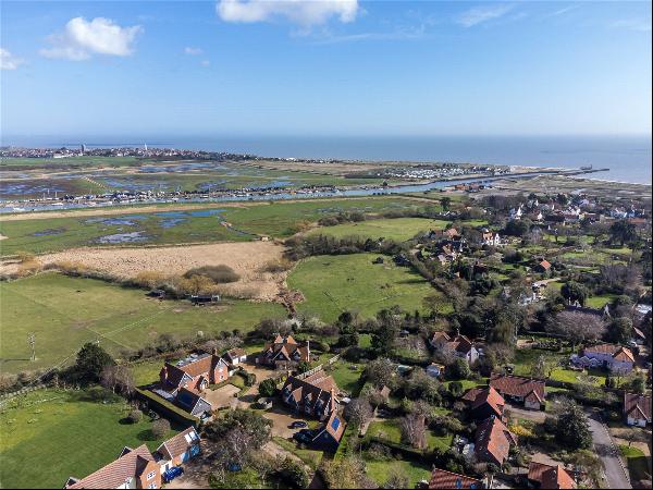 Manor Close, Walberswick, Southwold, Suffolk, IP18 6UQ