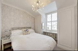 Airlie Gardens, London, W8 7AL