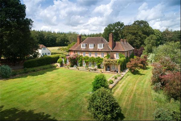 Walden Estate, West Grimstead, Salisbury, SP5 3RJ