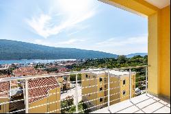 Apartment With Sea View, Djenovici, Herceg Novi, Montenegro, R2306