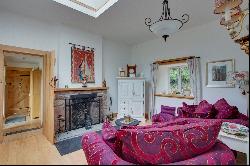 Dove Cottage, Finavon, By Forfar, Angus, DD8 3PX