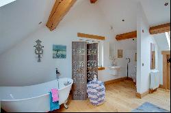 Dove Cottage, Finavon, By Forfar, Angus, DD8 3PX