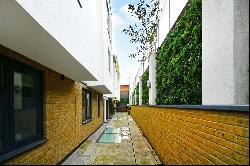 Whittlebury Mews West, Primrose Hill, London, NW1 8HS